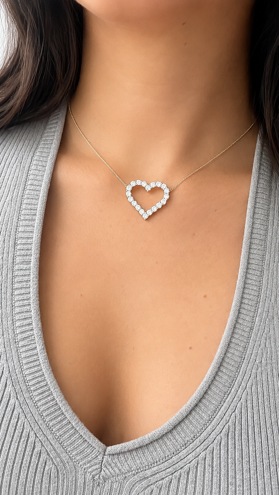 
  
  14KT White Gold Lab Grown Diamond Heart Necklace
  

